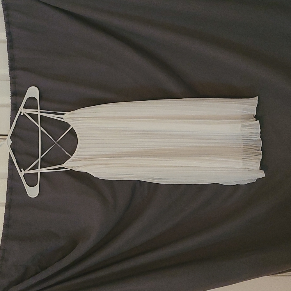 BCBGeneration White Midi Dress
